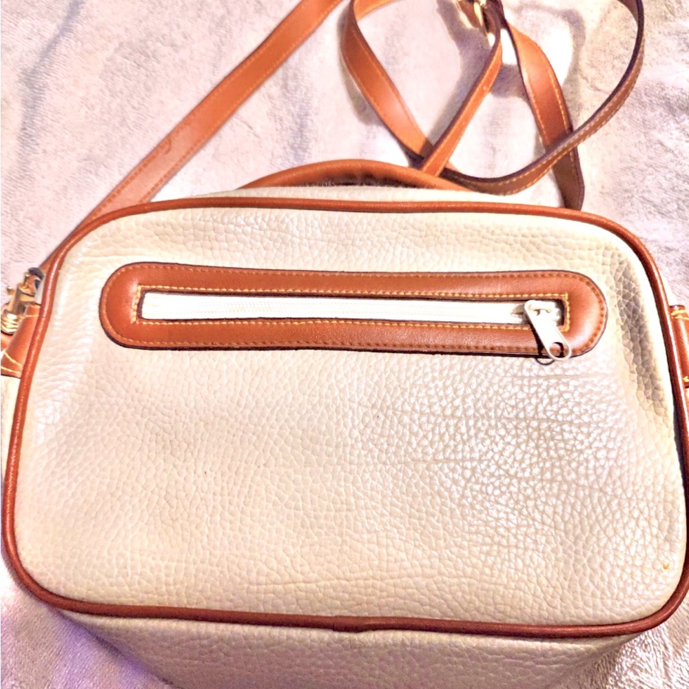 Purse - Picture 2 of 3